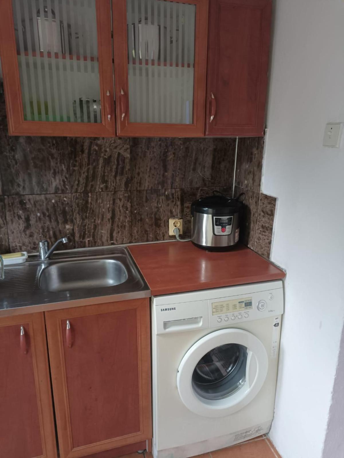 Zagradge I.n. Appartamento Sutomore